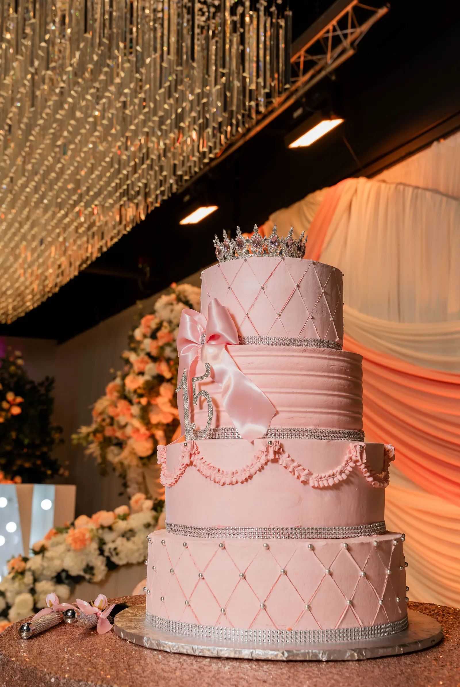 Reception lighting at La Bella Luna Venue